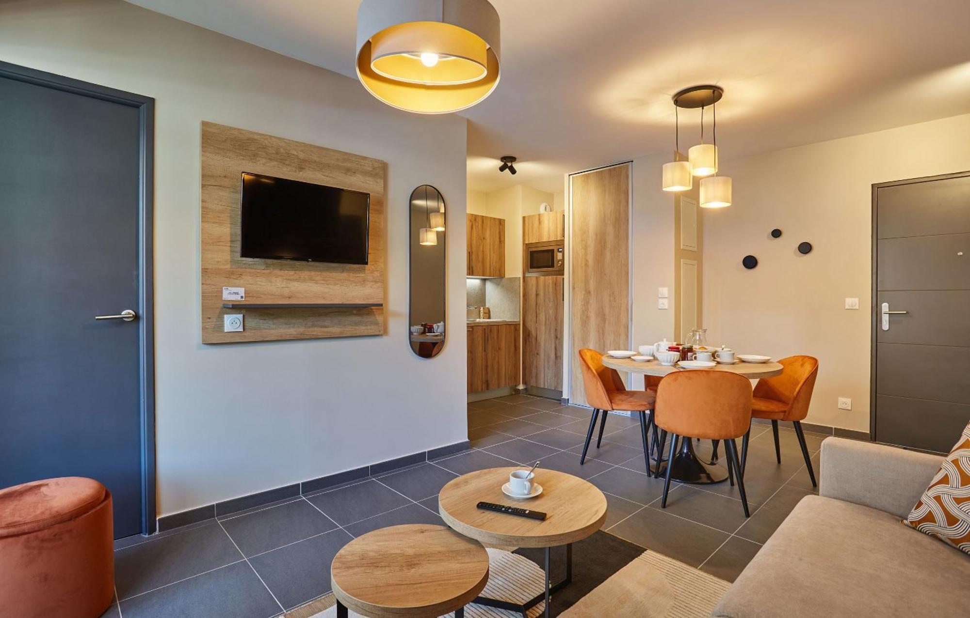 Residence Prestige Odalys Le Mont D'Auron Eksteriør billede
